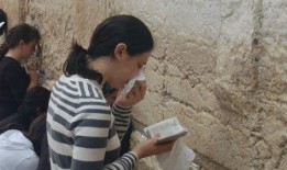 娱乐吃瓜君七七原视频,揭秘娱乐吃瓜界的幕后故事