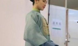 李兰迪明星爆料视频,揭秘明星幕后生活点滴